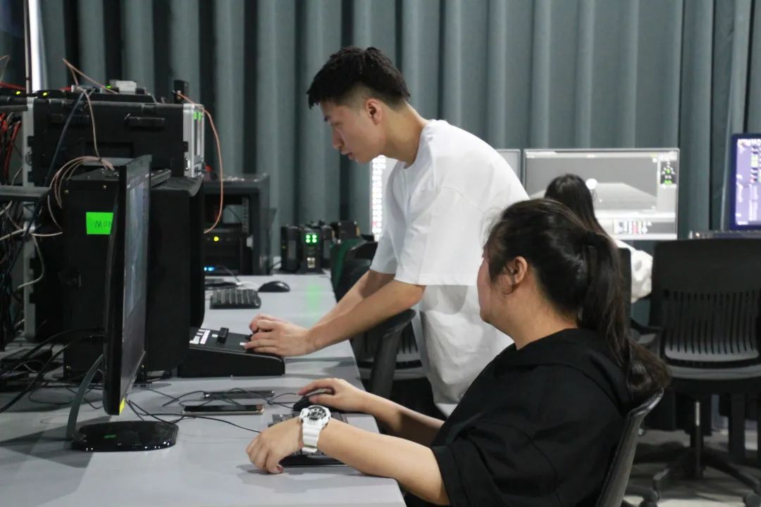 四川电影电视学院科研处