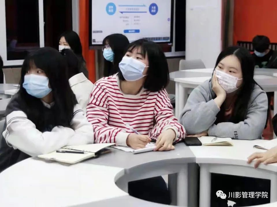 四川电影电视学院科研处