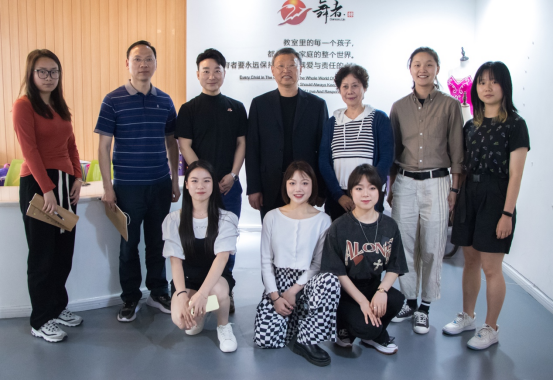 四川电影电视学院科研处
