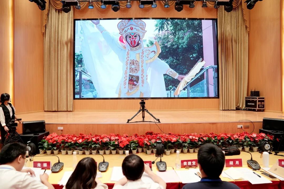 四川电影电视学院科研处
