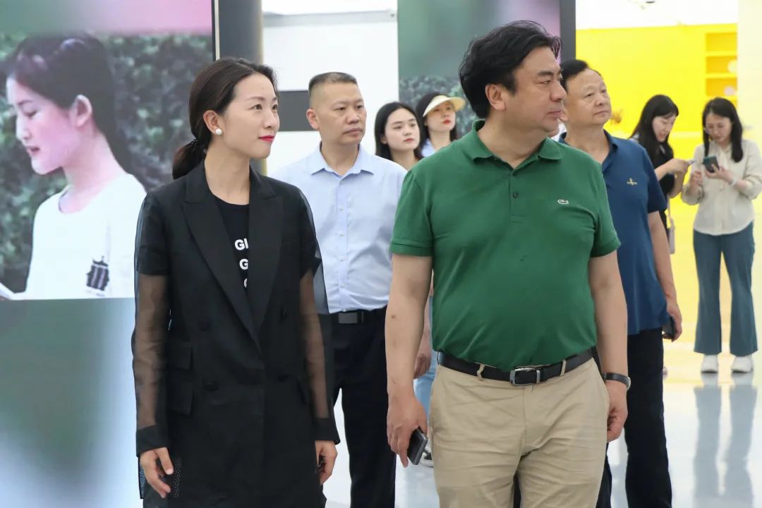 四川电影电视学院科研处