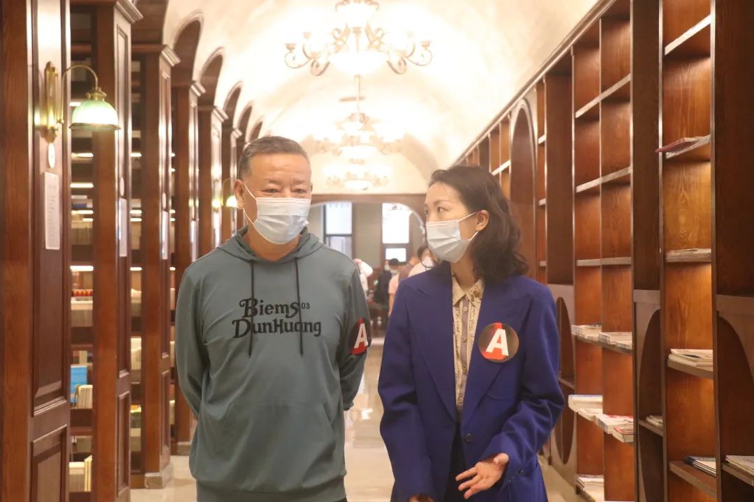 四川电影电视学院科研处